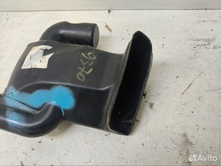 Патрубок воздушного фильтра Jeep Grand Cherokee