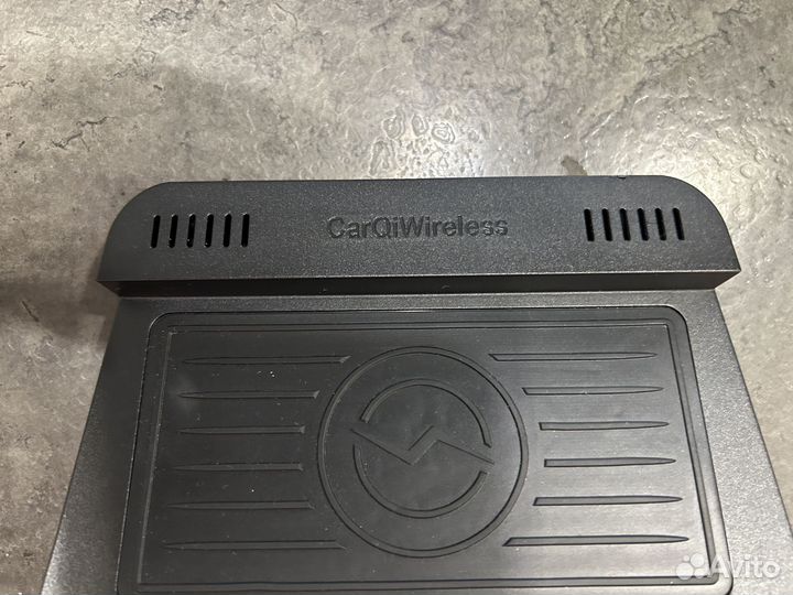 Беспроводная зарядка bmw g30