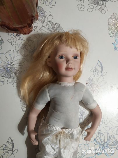 Кукла фарфоровая большая 60 см