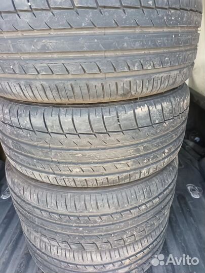 Triangle Sportex TSH11 235/45 R18