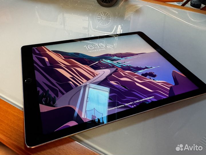 iPad pro 12.9 2015 128gb cellular