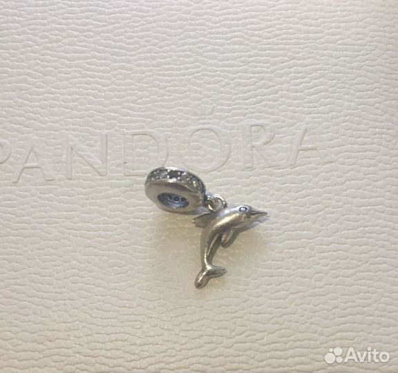 Pandora шармы и браслет