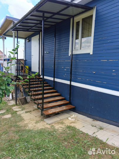 Приставное крыльцо