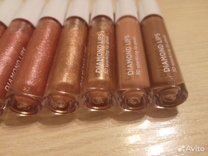 Блеск для губ новые