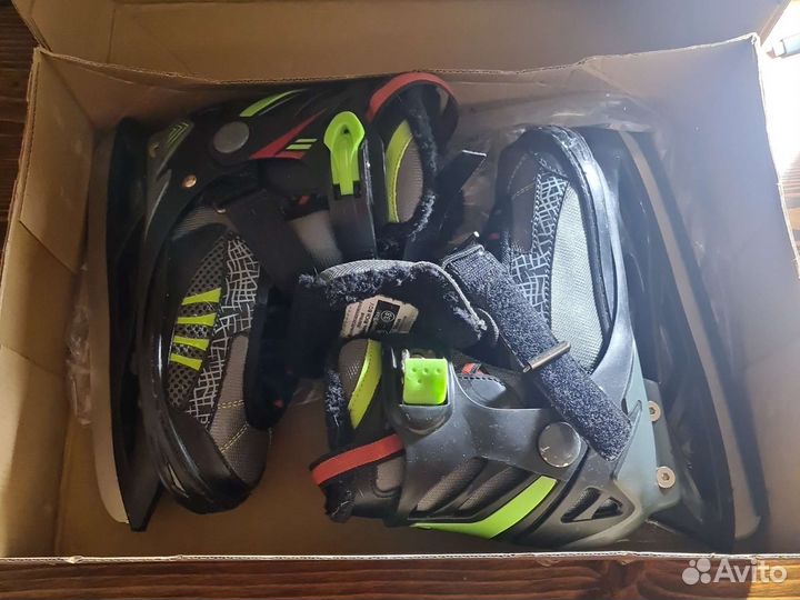 Раздвижные ледовые коньки