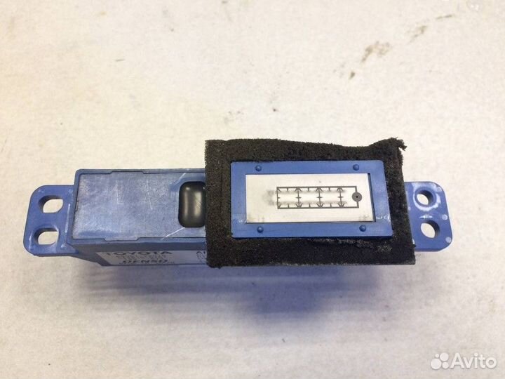 Ионизатор воздуха Toyota Camry