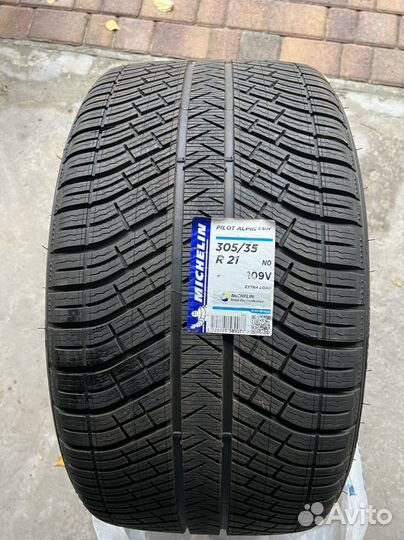 Michelin Pilot Alpin 5 SUV 275/40 R21 и 305/35 R21 109V