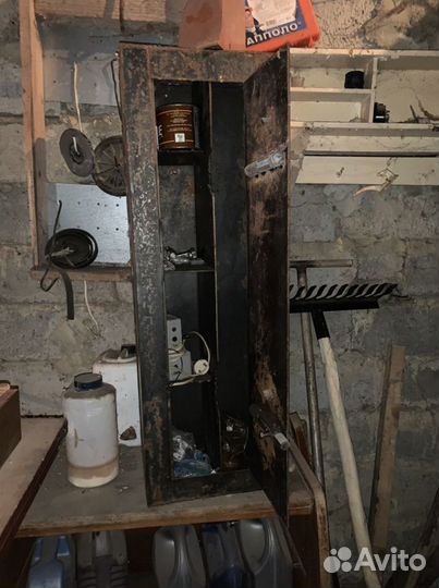 Оружейный сейф