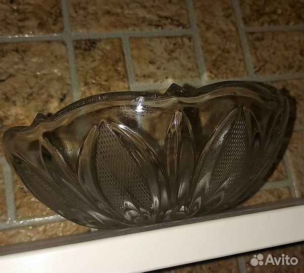 Чайники, салатники, фруктовницы, сахарницы