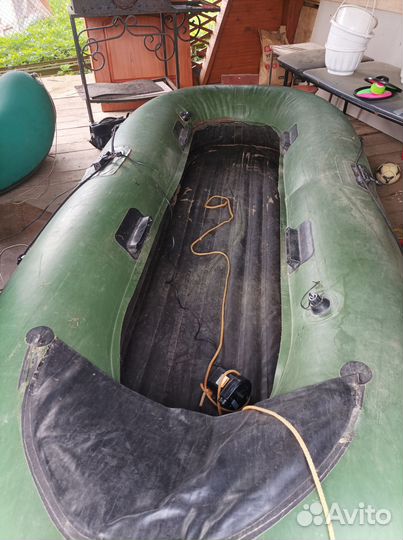 Надувная лодка Вега 3м