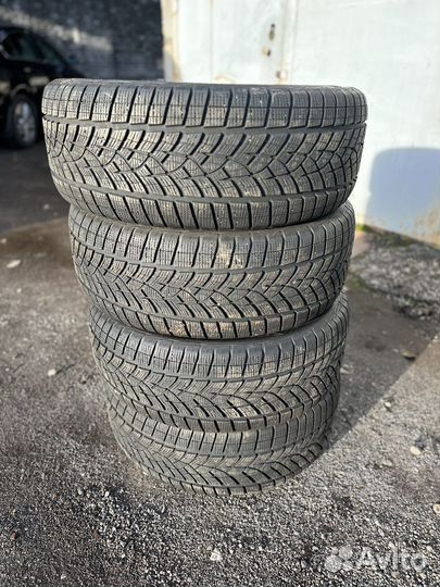 Goodyear UltraGrip Ice SUV 255/55 R19