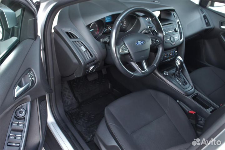 Ford Focus 1.6 AMT, 2018, 45 969 км