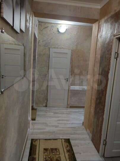 2-к. квартира, 52 м², 2/3 эт.