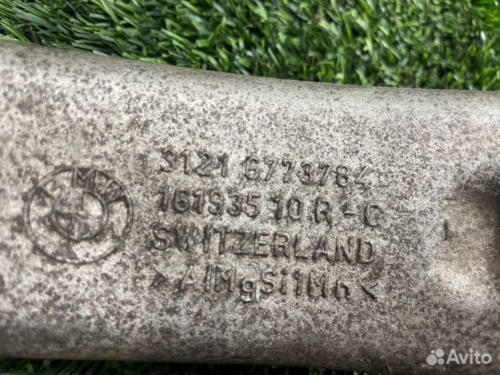 Кулак поворотный передний правый Bmw X5 E70 N55B30