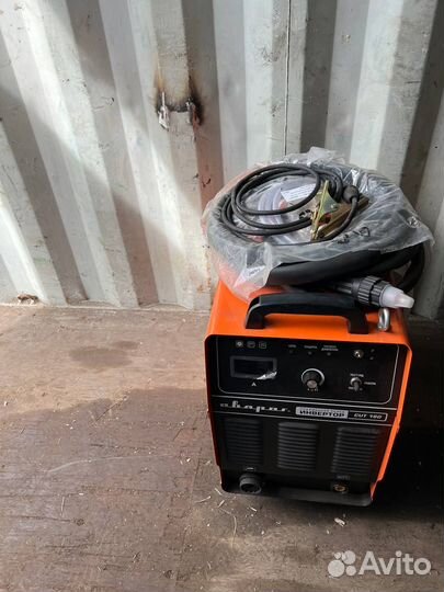 Инверторный аппарат для резки металла сварог