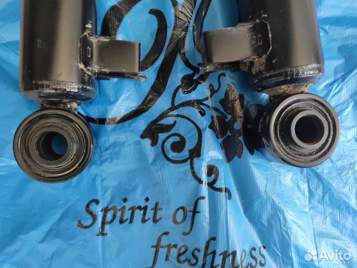 Амортизатор задний Mando 553102B211