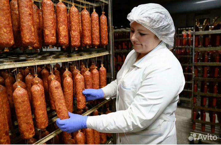 Вахта в Москве - Упаковщик копчёных колбасок
