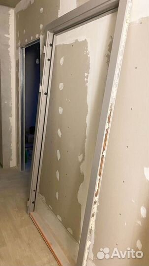 Дверь входная металлическая от застройщика 200х100