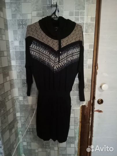 Платья женские