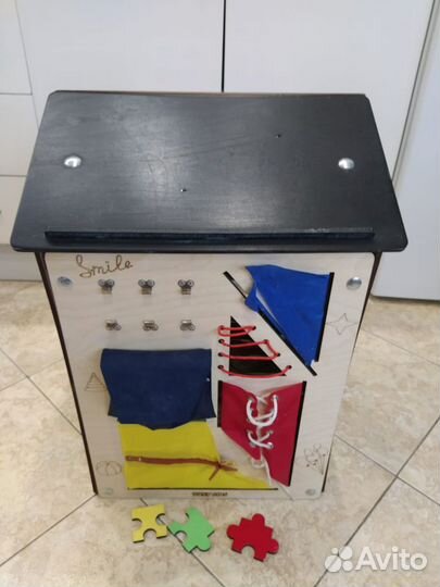 Домик, бизи дом для детей развивающий