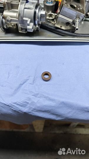 Сальник FKM для топливных насосов высокого давl168