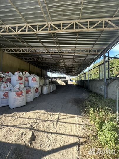 Услуги перевалки и хранения грузов