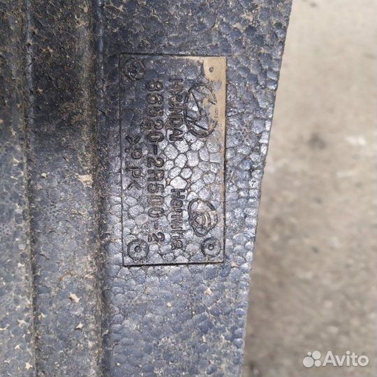 Абсорбер переднего бампера передний Kia Ceed 1
