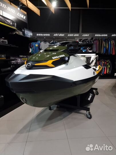 Гидроцикл sea-doo fish pro