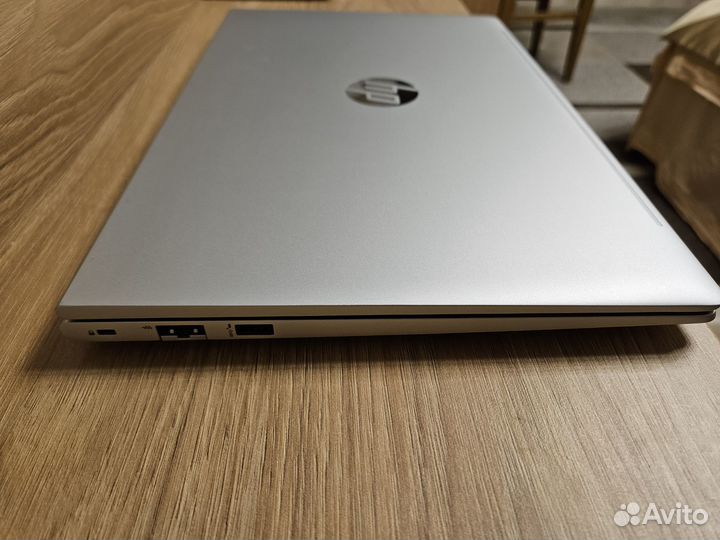 Нерабочий ноутбук HP ProBook 450 G8