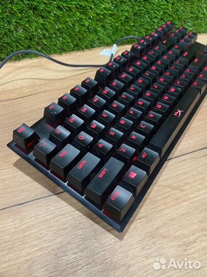 Клавиатура hyperX alloy fps pro (синие)