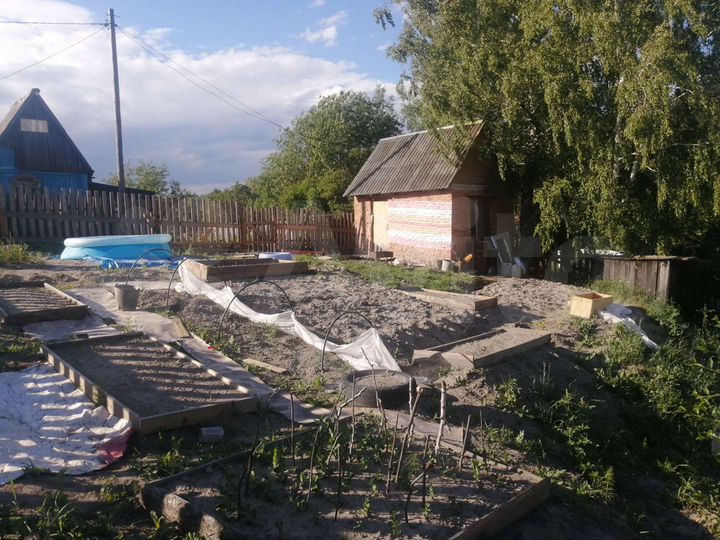 Дача 20 м² на участке 4 сот.