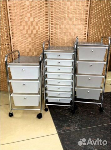 Тележка косметологическая