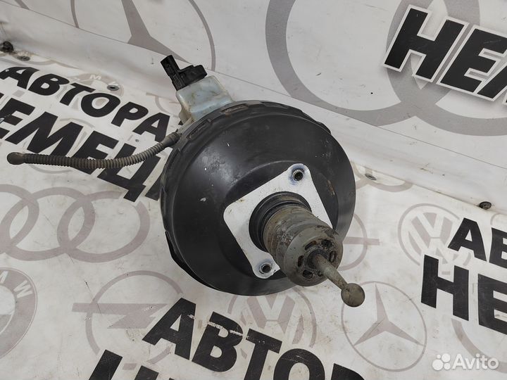 Вакуумный усилитель тормозов Volkswagen Passat B6