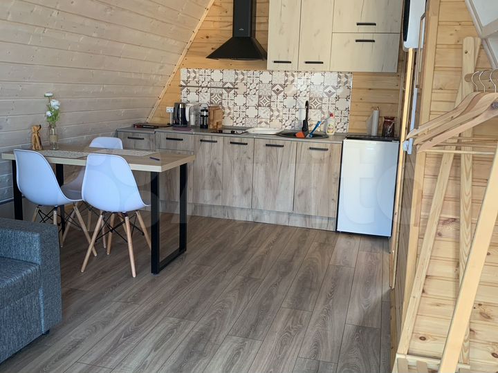 Коттедж 36 м² на участке 9 сот.