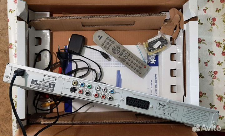 DVD плеер Vitek VT-4015