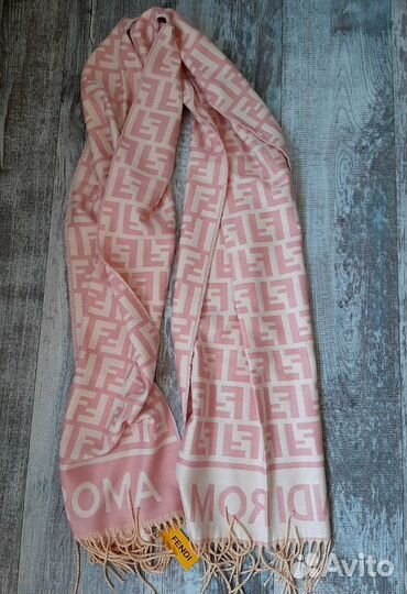 Палантин шарф Fendi кашемировый теплый