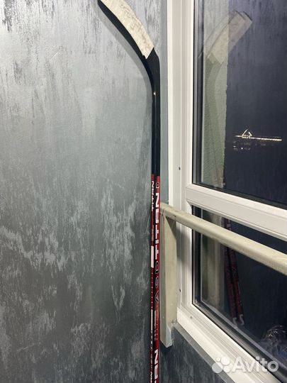 Клюшка хоккейная правый хват взрослая