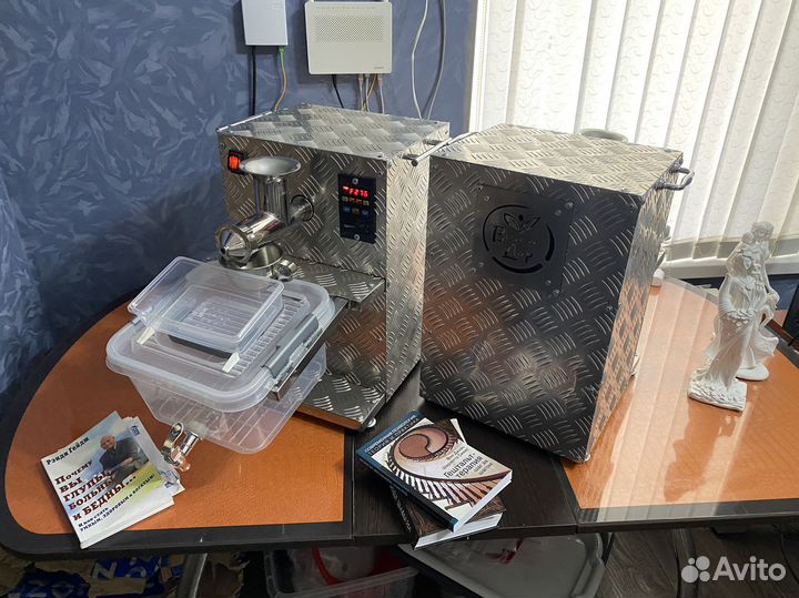 Мощная электро соковыжималка для Витграсс