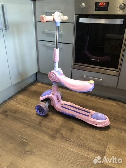 Самокат детский с сиденьем