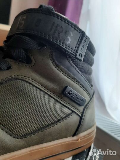 Кроссовки cropp