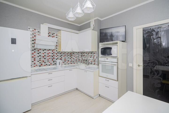 2-к. квартира, 52,3 м², 1/16 эт.