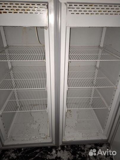 Холодильный шкаф