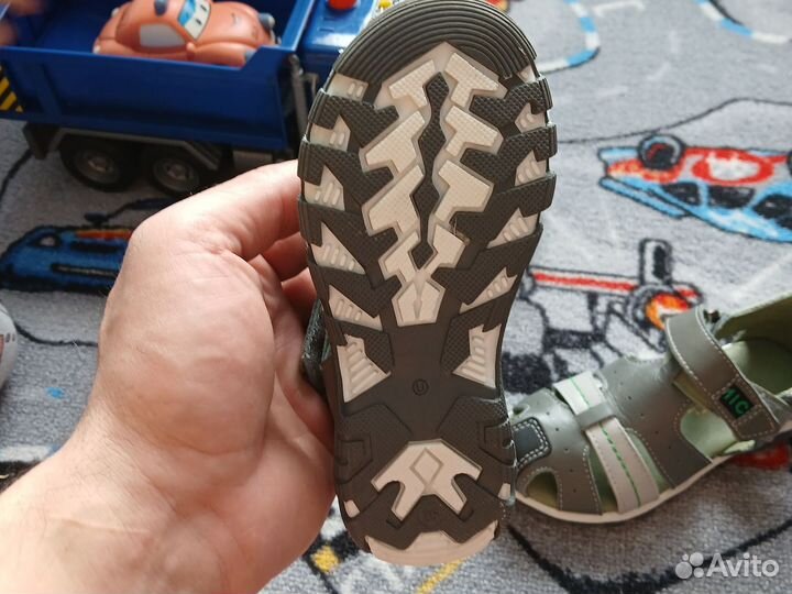 Сандалии детские для мальчиков 27