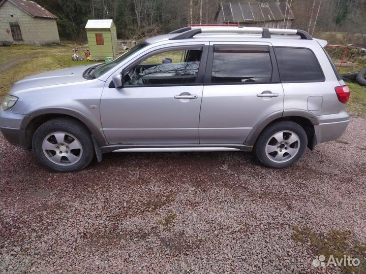 Mitsubishi Outlander 2.4 AT, 2006, 435 000 км