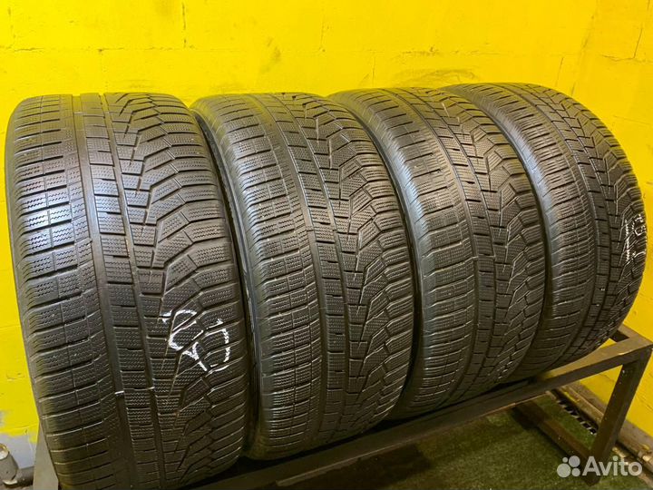 Hankook Winter I'Cept Evo2 W320 285/45 R21 113V