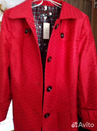 Красный пиджак