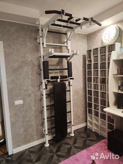 Шведская стенка с турником, брусьями и скамейкой