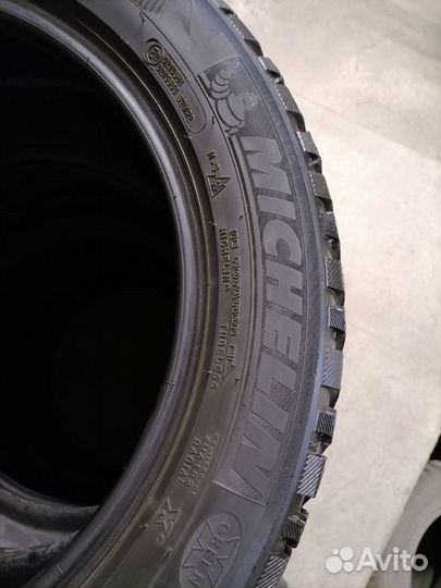 Michelin X-Ice Snow 245/50 R18 104T
