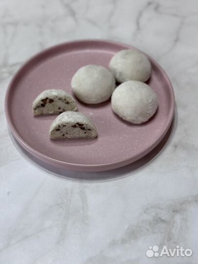 Японский десерт моти