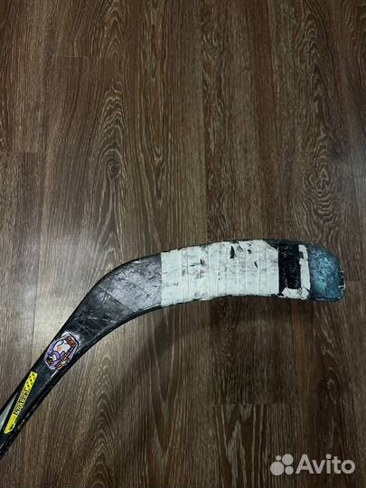 Клюшка хоккейная